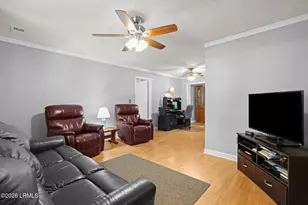 8 Orange Ct, Port Royal, SC 29935 - Photo 7