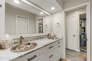 655 Newhaven Ct, Ladys Island, SC 29920 - Photo 21