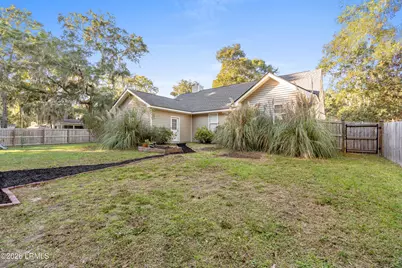 19 Lucerne Avenue, Beaufort, SC 29907 - Photo 7