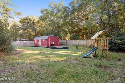 19 Lucerne Avenue, Beaufort, SC 29907 - Photo 5