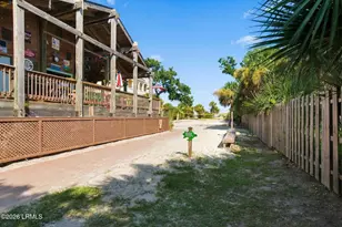 663 William Hilton Pkwy, Hilton Head Island, SC 29928 - Photo 29