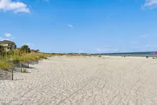 663 William Hilton Pkwy, Hilton Head Island, SC 29928 - Photo 35