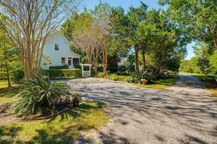 58 Petigru Dr, Beaufort, SC 29902 - Photo 11