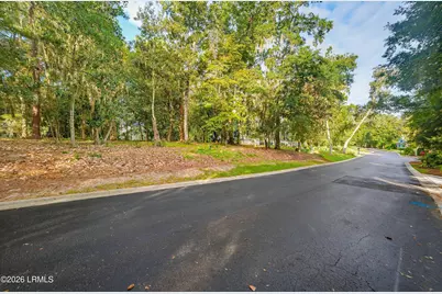 228 De La Gaye Point, Beaufort, SC 29902 - Photo 3