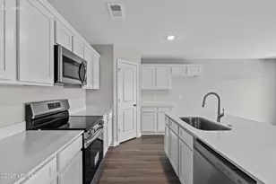 113 Jinks St, Yemassee, SC 29945 - Photo 7