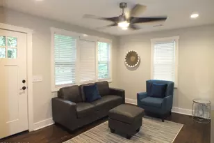 164 James St, Beaufort, SC 29902 - Photo 3