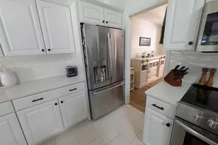 77 James F Byrnes St, Beaufort, SC 29907 - Photo 11