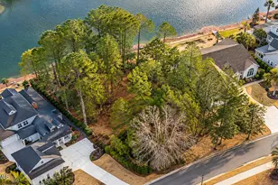224 Hampton Lake Dr, Bluffton, SC 29910 - Photo 1