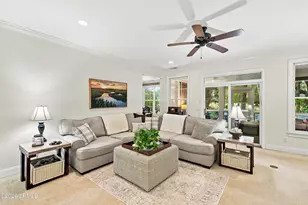 28 Barnwell Dr, Beaufort, SC 29907 - Photo 3