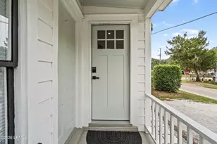 1215 Prince St, Beaufort, SC 29902 - Photo 33