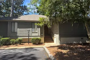 105 Southwind Dr, Hilton Head, SC 29928 - Photo 1