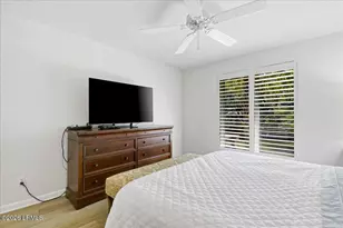 226 S Sea Pines Dr, Hilton Head Island, SC 29928 - Photo 23