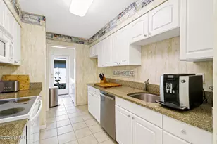 226 S Sea Pines Dr, Hilton Head, SC 29928 - Photo 13