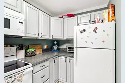 2304 Pine S #12, Beaufort, SC 29902 - Photo 9