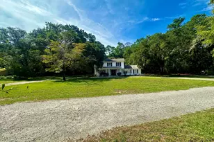 610 Ashdale Dr, Beaufort, SC 29907 - Photo 3