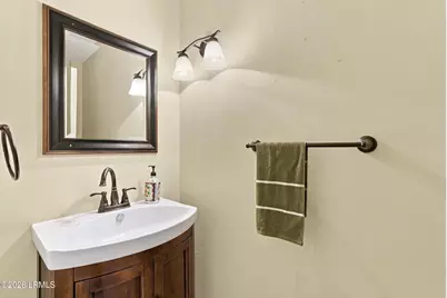 2 William Hilton Parkway #501, Hilton Head Island, SC 29926 - Photo 17