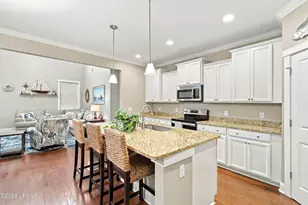327 Cockle Ln, Beaufort, SC 29906 - Photo 7