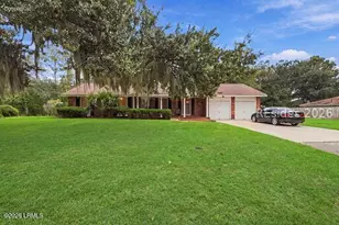 3000 Dogwood St, Beaufort, SC 29906 - Photo 1