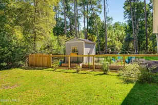 111 Marsh Dr, Beaufort, SC 29907 - Photo 41