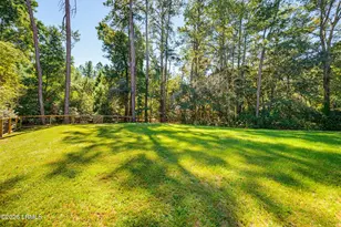 111 Marsh Dr, Beaufort, SC 29907 - Photo 39