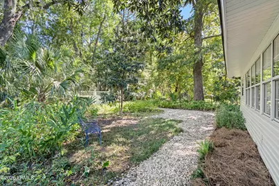 802 Jane Way, Beaufort, SC 29902 - Photo 9