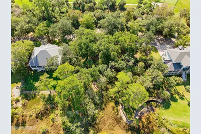 132 Davis Love Drive, Ladys Island, SC 29920 - Photo 5