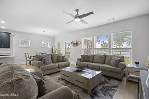 1272 Windswept Oak Ln, Beaufort, SC 29902 - Photo 9