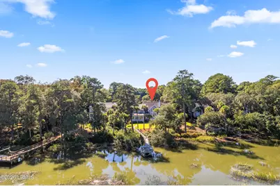 655 Island Circle E, Saint Helena Island, SC 29920 - Photo 3