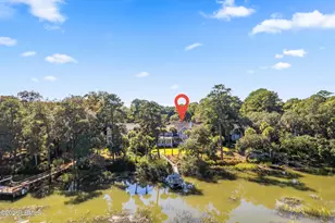 655 Island Cir E, Saint Helena Island, SC 29920 - Photo 3