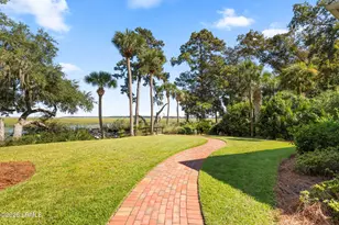 655 Island Cir E, Saint Helena Island, SC 29920 - Photo 39