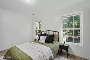 1254 Ribaut Rd, Beaufort, SC 29902 - Photo 13