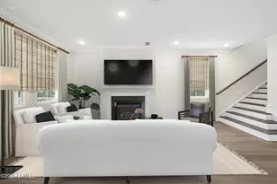 19 Secession Dr, Beaufort, SC 29907 - Photo 5