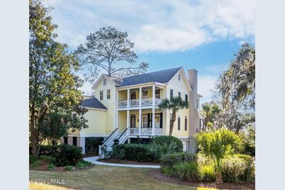 353 De La Gaye Point, Beaufort, SC 29902 - Photo 1