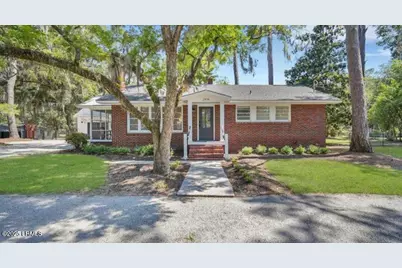 2414 Pine Court N, Beaufort, SC 29902 - Photo 1