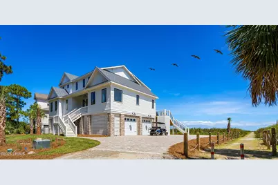 711 Red Drum Road N, Ladys Island, SC 29920 - Photo 1