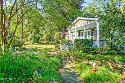 128 Elliott Street, Beaufort, SC 29902 - Photo 1