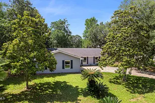 3017 Magnolia St, Beaufort, SC 29906 - Photo 1