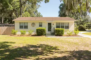 2708 Rosemont Ave, Port Royal, SC 29935 - Photo 1