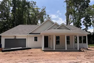 4015 Magnolia St, Beaufort, SC 29906 - Photo 1