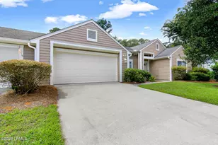44 Padgett Dr, Bluffton, SC 29909 - Photo 1