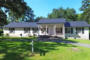 1403 Jackson Ave W, Hampton, SC 29924 - Photo 1