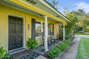 5927 Pleasant Farm Dr, Beaufort, SC 29906 - Photo 1