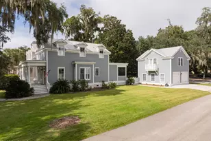16 Sheridan Rd, Beaufort, SC 29907 - Photo 1
