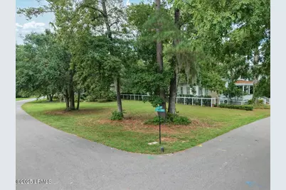 13 Grace Park, Beaufort, SC 29906 - Photo 1