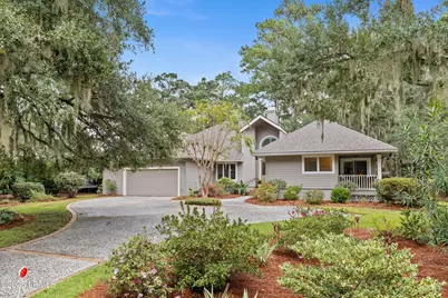 823 Island Circle W, Saint Helena Island, SC 29920 - Photo 1