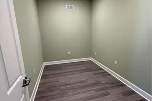 711 Bladen St, Beaufort, SC 29902 - Photo 1