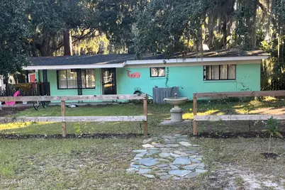 1608 Madrid Avenue, Port Royal, SC 29935 - Photo 1