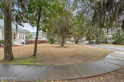 90 Gautier Place, Beaufort, SC 29902 - Photo 1
