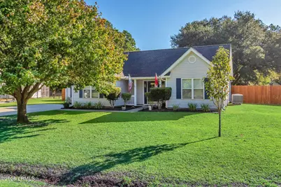 6 Shiney Leaf Court, Beaufort, SC 29907 - Photo 1