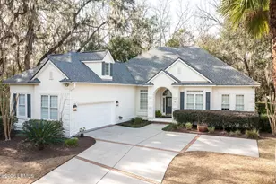 76 Victory Point Dr, Bluffton, SC 29910 - Photo 1